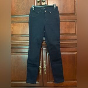 1822 Dark Denim Jeans